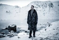 Dryrobe Advance Long Sleeve Black Camouflage - RECYCLED 20 Dryrobe Advance Long Sleeve Black Camouflage - RECYCLED -World Of Camping 3F1A32342048 2024x2024 bbaddffc 7d54 49c3 a48c 4563154ccd63