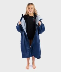 Dryrobe Advance Kids Long Sleeve NAVY GREY - RECYCLED -World Of Camping LS Navy 4 2024x2024 c048114a 2f8c 4346 bf21 89cf7a0dadb2