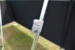 Dometic Pro Windbreak 5 Pole 15 Dometic Pro Windbreak 5 Pole -World Of Camping Pro Windbreak 3 2018 040 5f7bf4b2 f4a4 40db 95f7 5f740ba9d21e