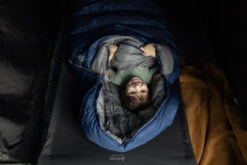 Vango Tacoma Air 800XL Tent - 2025 24 Vango Tacoma Air 800XL Tent - 2025 -World Of Camping Tacoma 800XL lifestyle Low 7 small