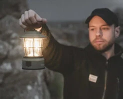 Easy Camp Starflower Lantern Recharable -World Of Camping d4a19aeb 3f23 42ba b2a6 868962b1f6ed 6a04dddd fd69 4bc8 97df 65dcd676b5c4